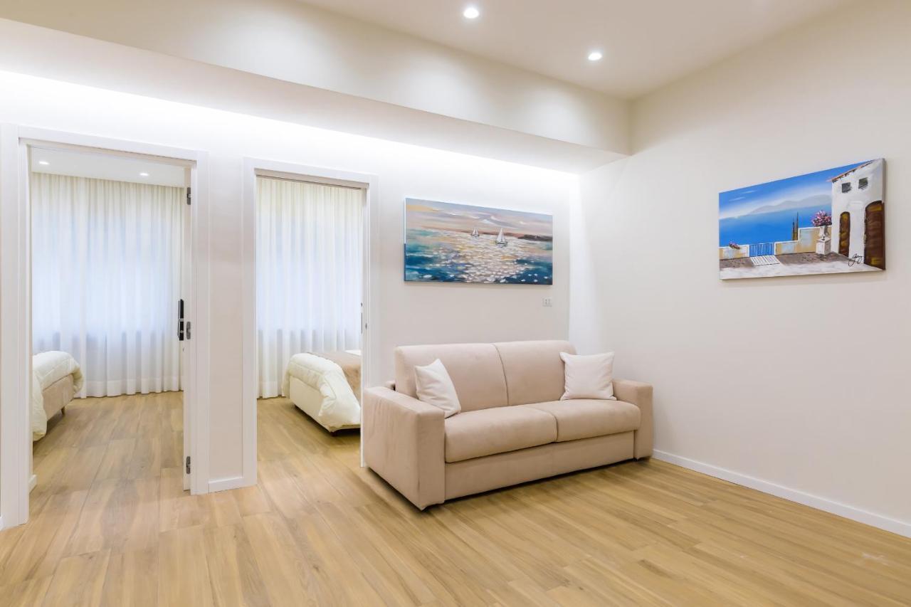 Appartement Style In By Wonderful Italy Napels